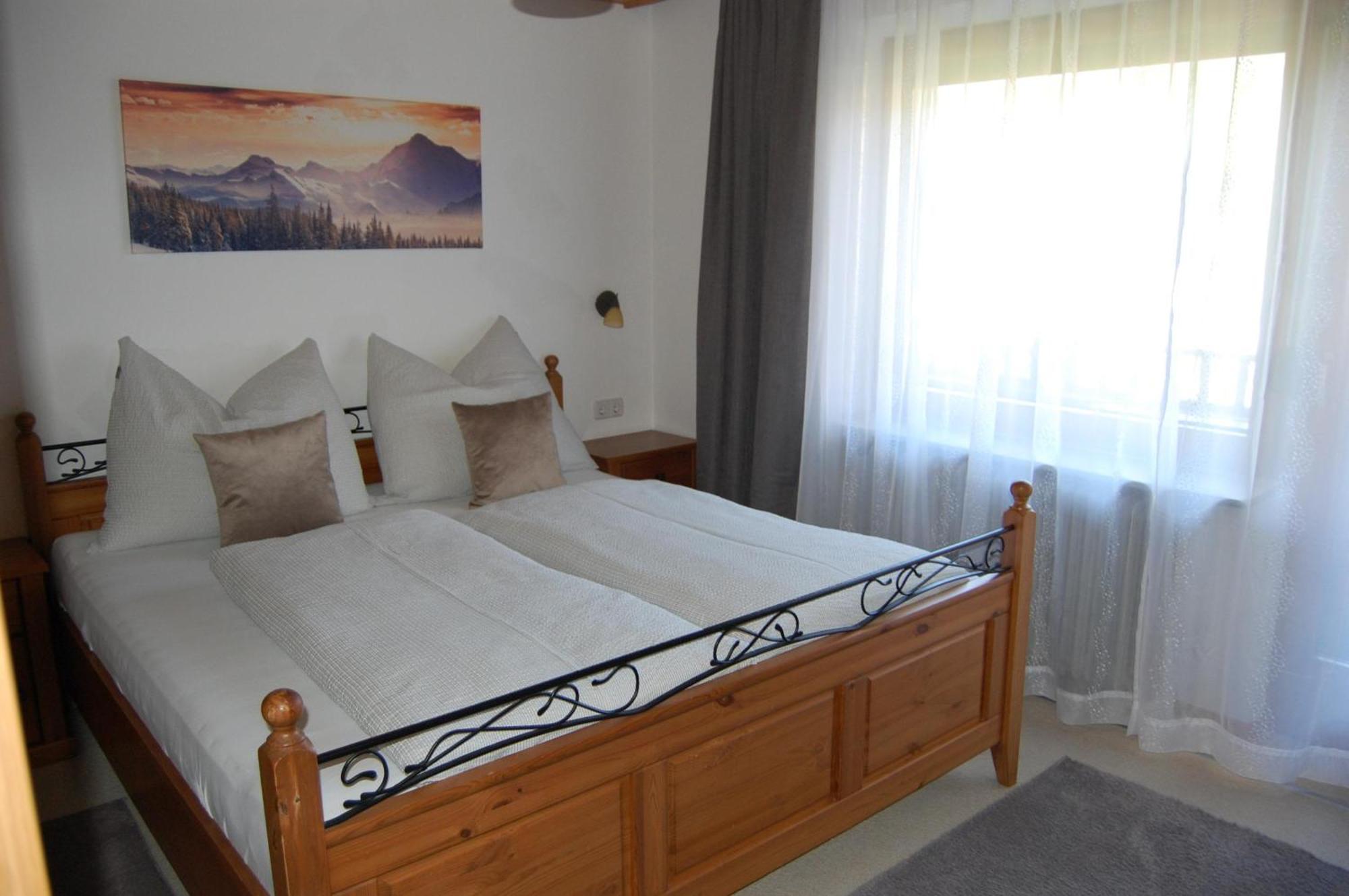 Bed and Breakfast Haus Hager Шлиттерс Экстерьер фото