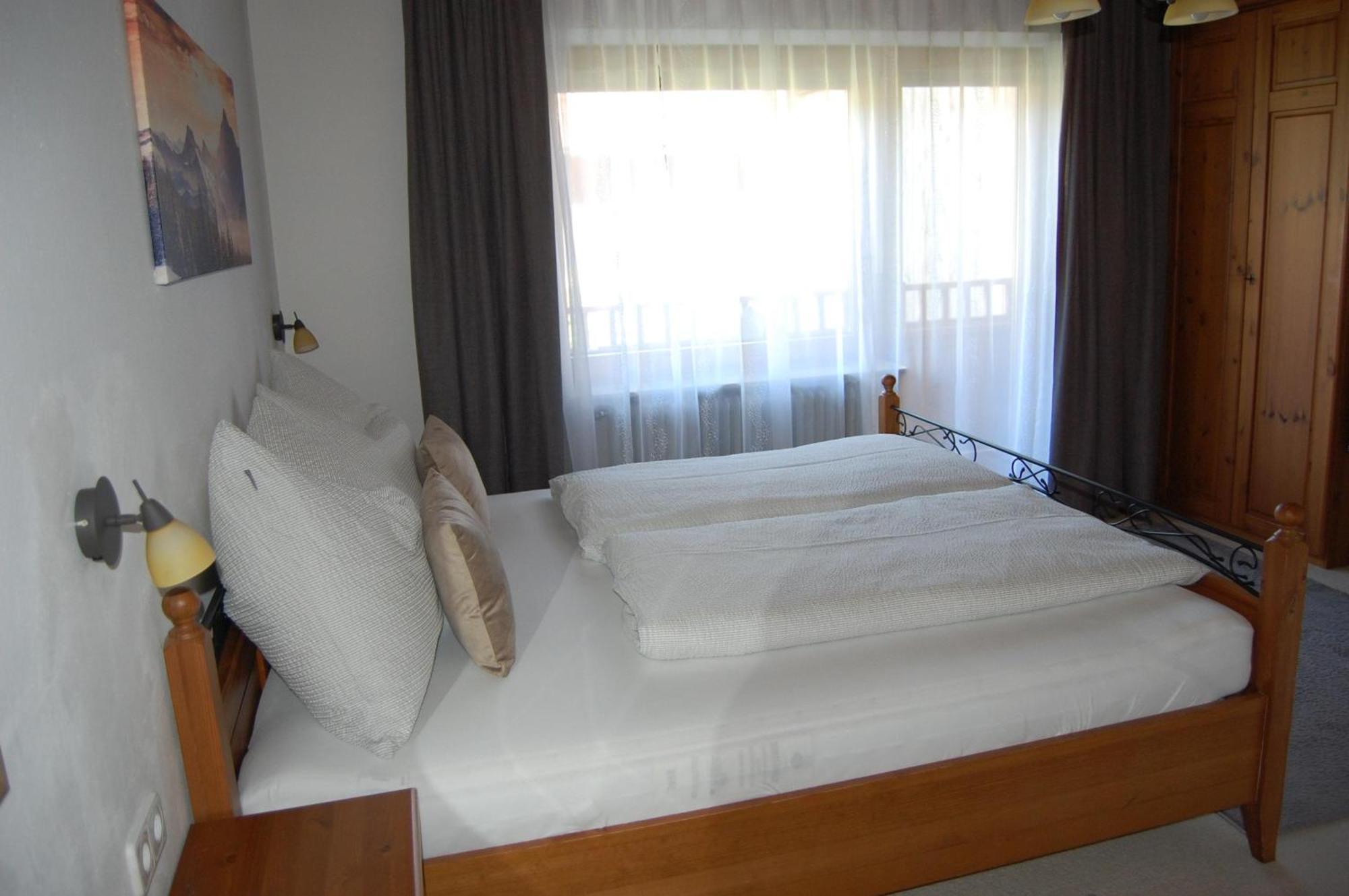 Bed and Breakfast Haus Hager Шлиттерс Экстерьер фото