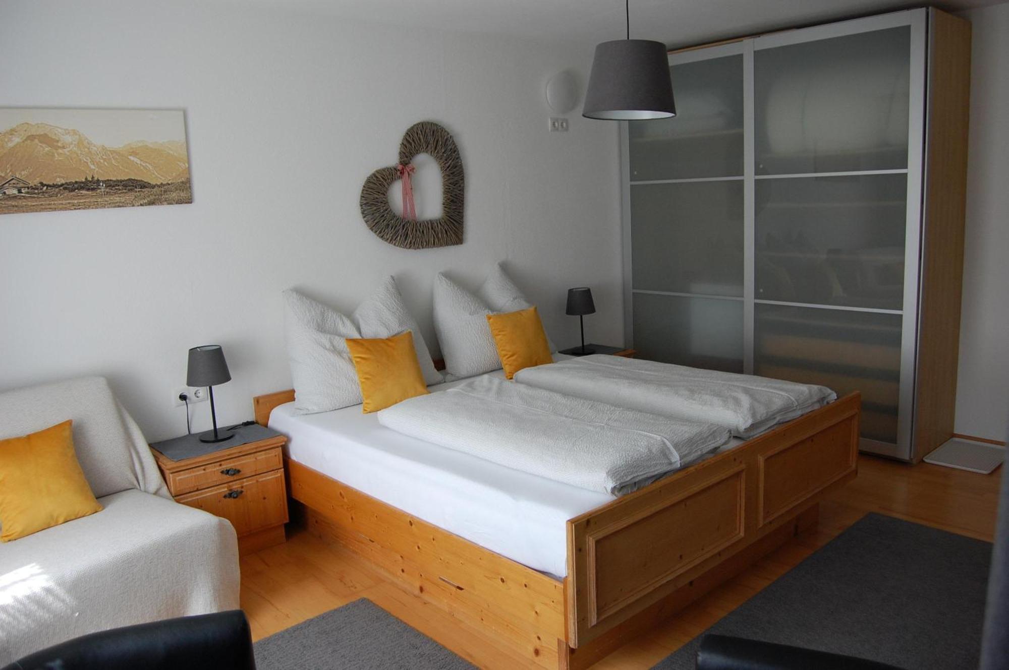 Bed and Breakfast Haus Hager Шлиттерс Экстерьер фото